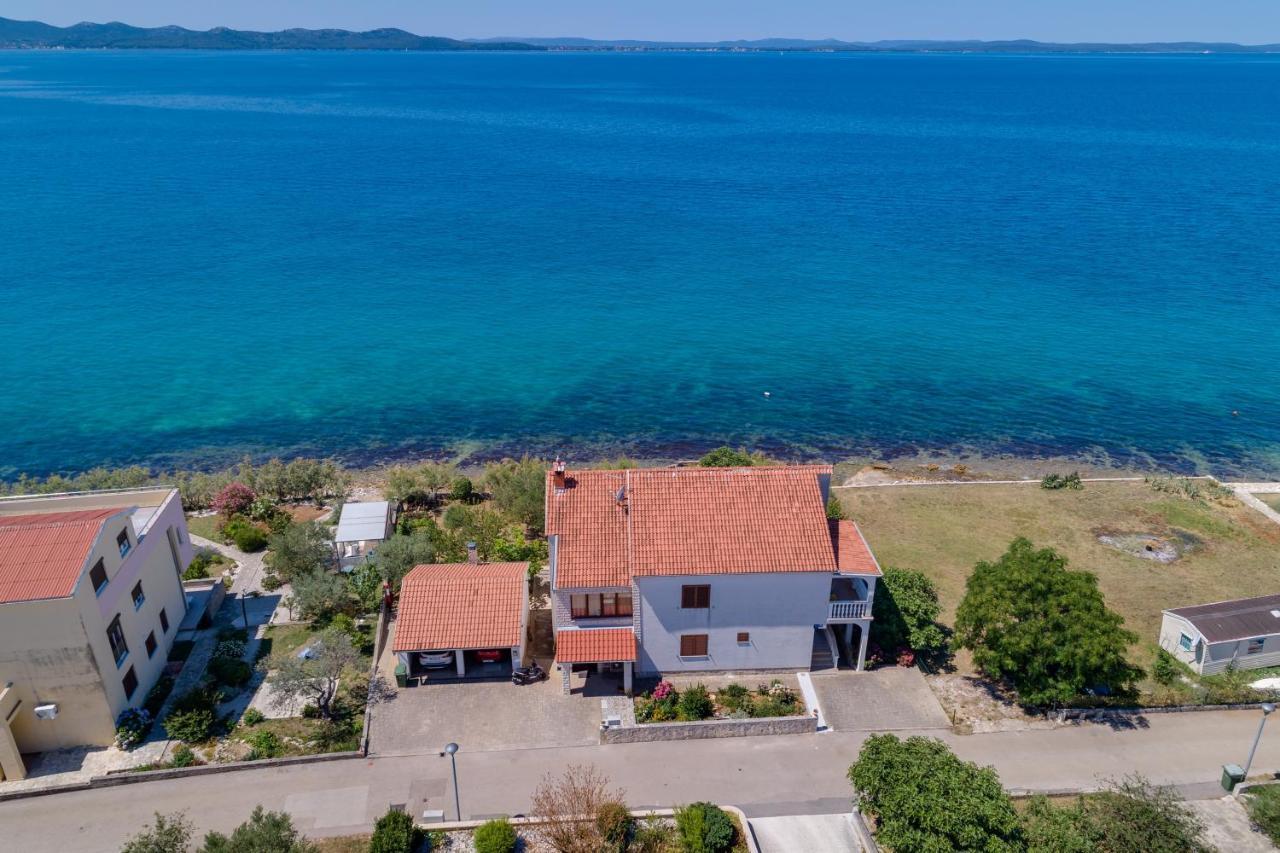 Family Friendly Seaside Apartments Kozino, Zadar - 5756 Petrcane Εξωτερικό φωτογραφία
